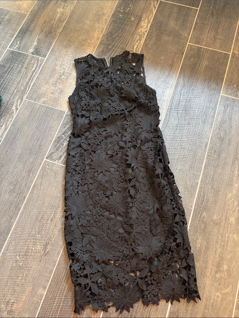 Black Floral Lace Sleeveless Sheath Dress